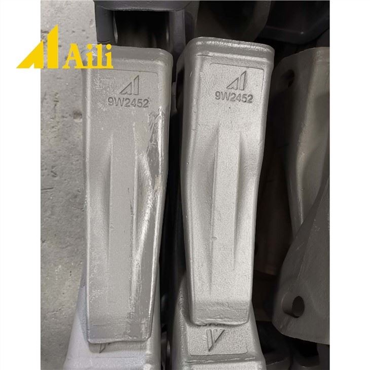 Caterpillar Style Centerline Tooth 9W2452 For D8 D9 Series
